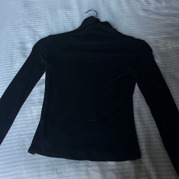 Turtleneck sweater bundle - Picture 2 of 3